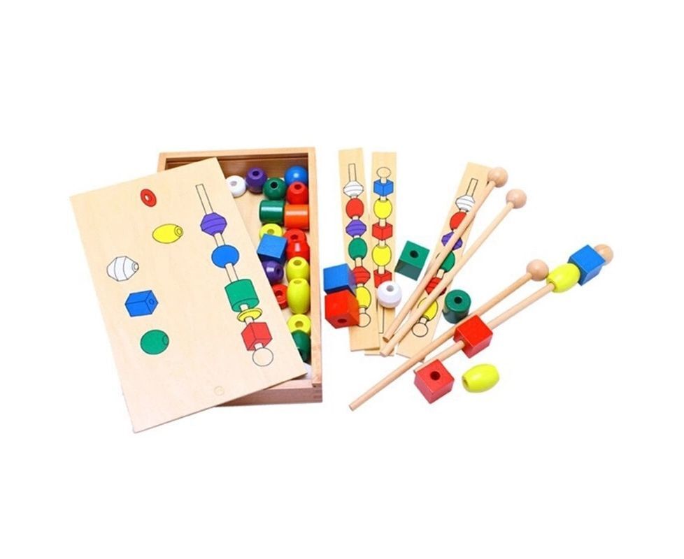 Bead Sequencing Activity Set in Wooden Storage Tray